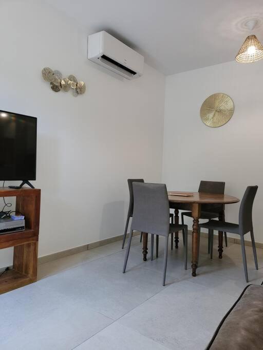 Apartamento Ailleurs Land Carry-le-Rouet Exterior foto